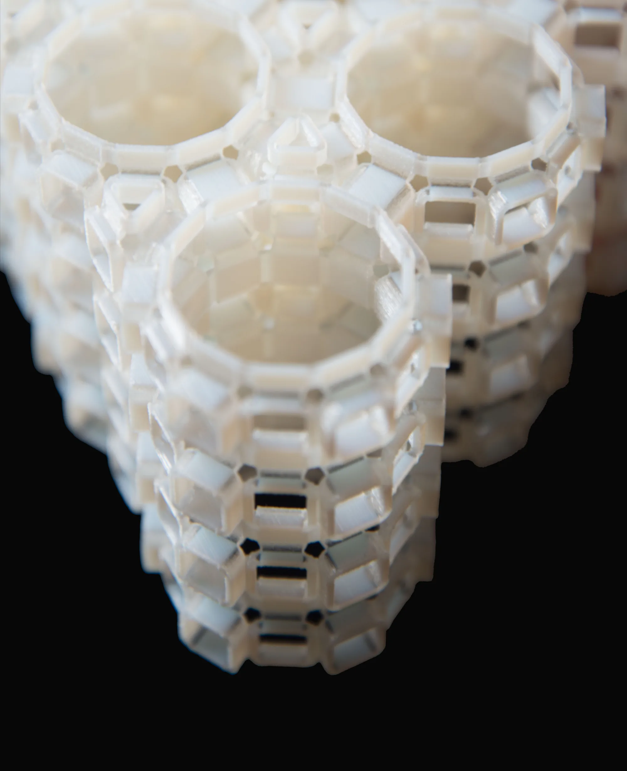 Material Transformable A toolkit for transformable materials: How to design materials with ...